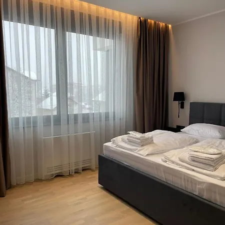 شقة Moaline Apartments, Free Parking
